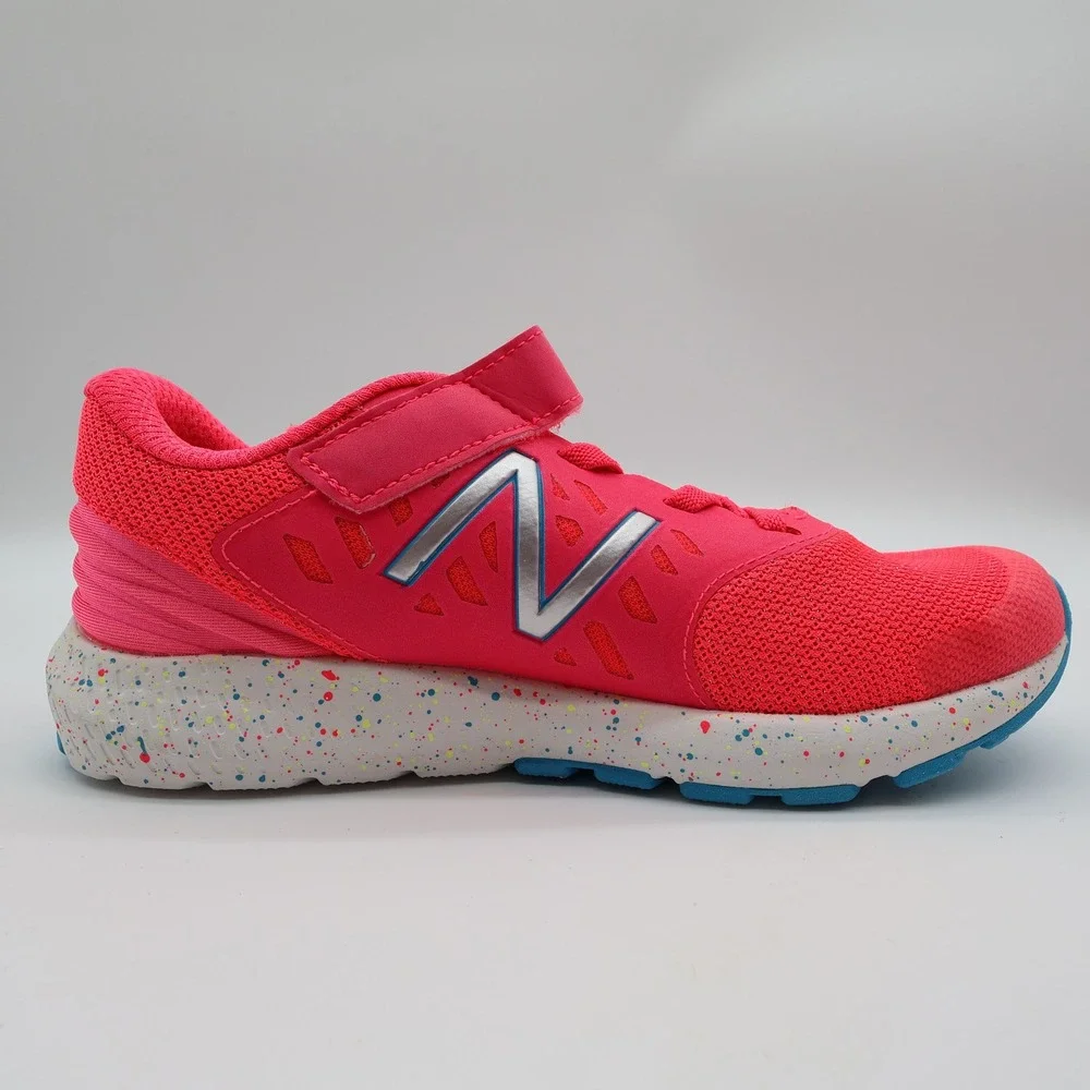 New Balance FuelCore Urge Kids Size 3 Pink Mesh Hook Loop Running Shoes KVURGPGP